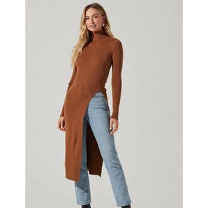 ASTR The Label Hi Slit Turtleneck Sweater